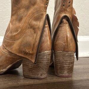 BedStu Leather Tan Boots (Size 8) Steampunk, Victorian Cowgirl